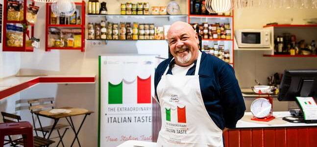 El puesto «True Italian Taste» en el mercado de Chamberí cuenta ya con más de 40 productos